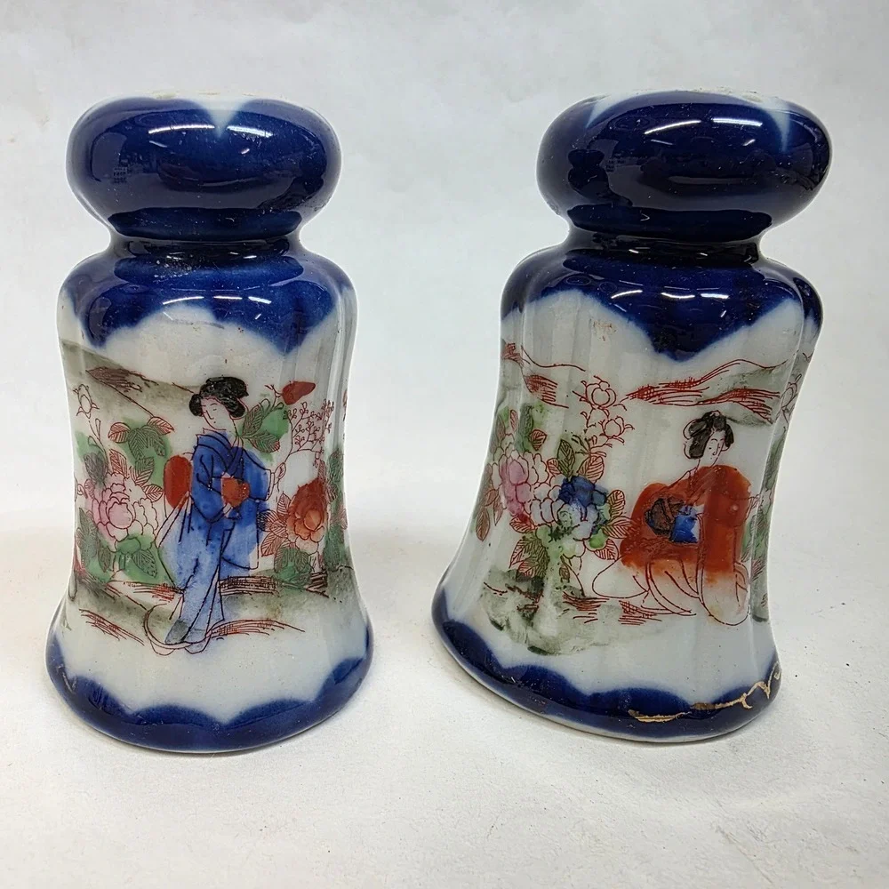 Salt and Pepper Shakers Cobalt Blue Geisha Hand Painted Vintage Porcelain, Japan